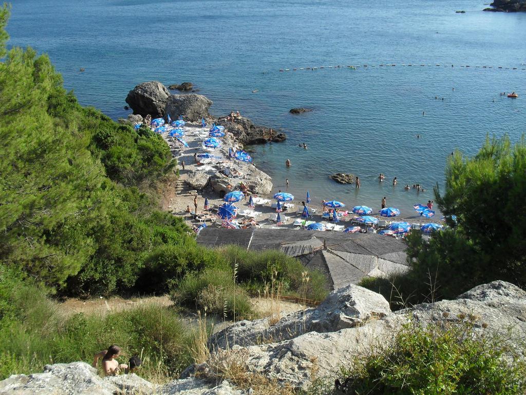 Bonaca Hotel Sutomore Exterior photo
